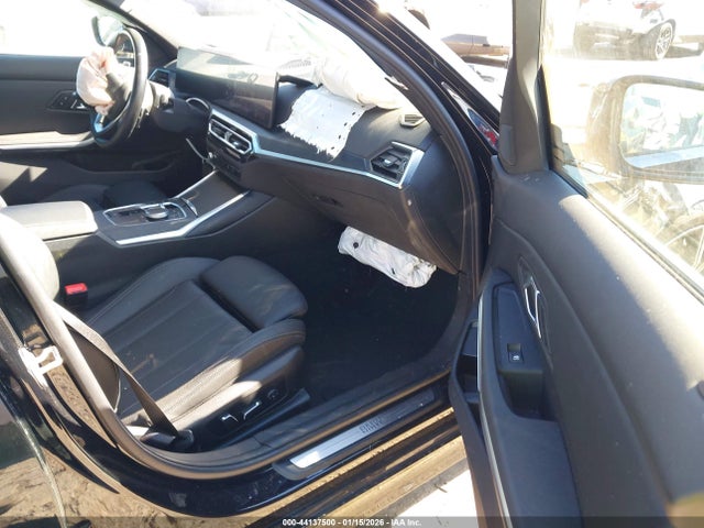 2024 Bmw 330i მანქანა იყიდება აუქციონზე, vin: 3MW69FF09R8E26702, აუქციონის ნომერი: 44137500