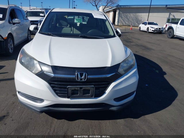 3CZRU5H31GM711814 Honda HR-V LX
