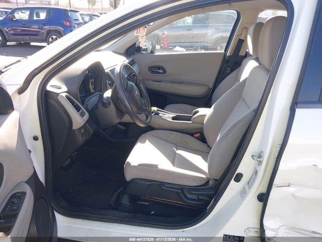 3CZRU5H31GM711814 Honda HR-V LX