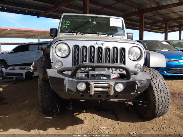 1C4HJWDG4FL533034 Jeep Wrangler Unlimited Sport