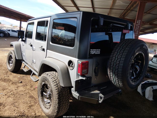 1C4HJWDG4FL533034 Jeep Wrangler Unlimited Sport