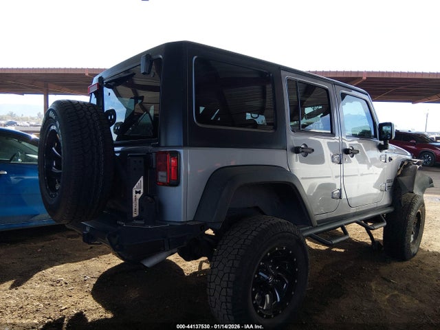 1C4HJWDG4FL533034 Jeep Wrangler Unlimited Sport