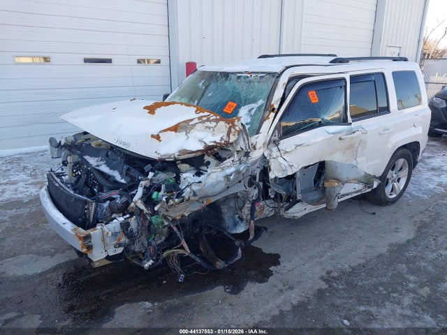 44137553 :رقم المزاد ، 1C4NJPBB9ED797035 vin ، 2014 Jeep Patriot Sport مزاد بيع