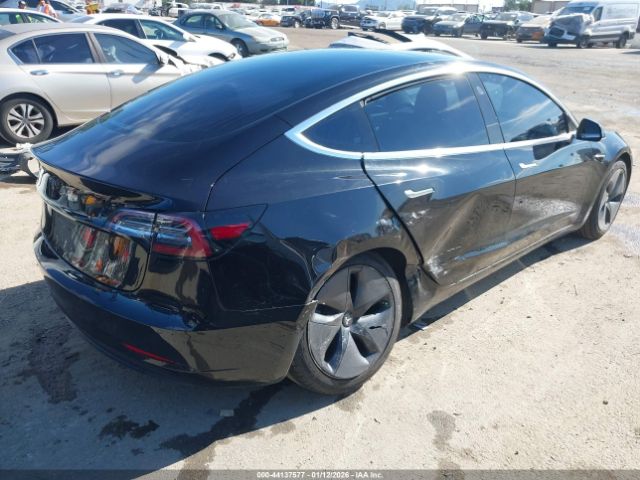2018 TESLA MODEL 3 5YJ3E1EA3JF089118 Photo 3