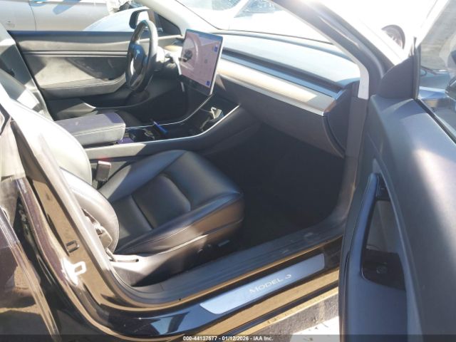 2018 TESLA MODEL 3 5YJ3E1EA3JF089118 Photo 4