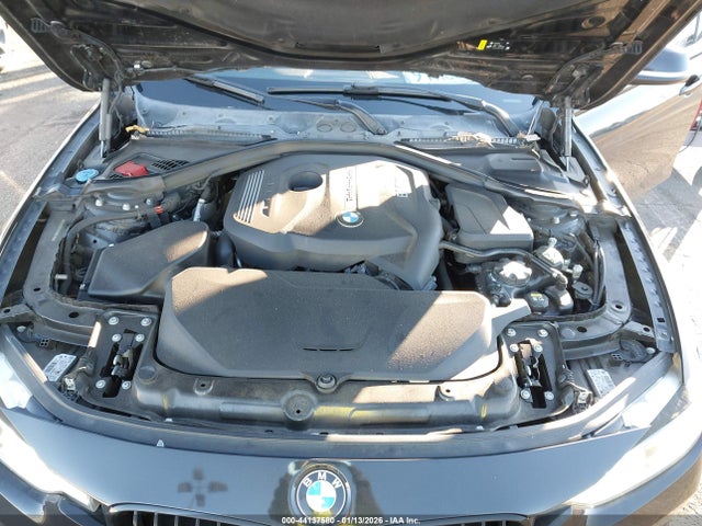 WBA8B9G58JNU99392 BMW 330I
