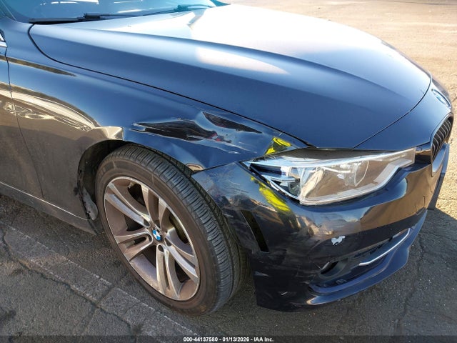 WBA8B9G58JNU99392 BMW 330I