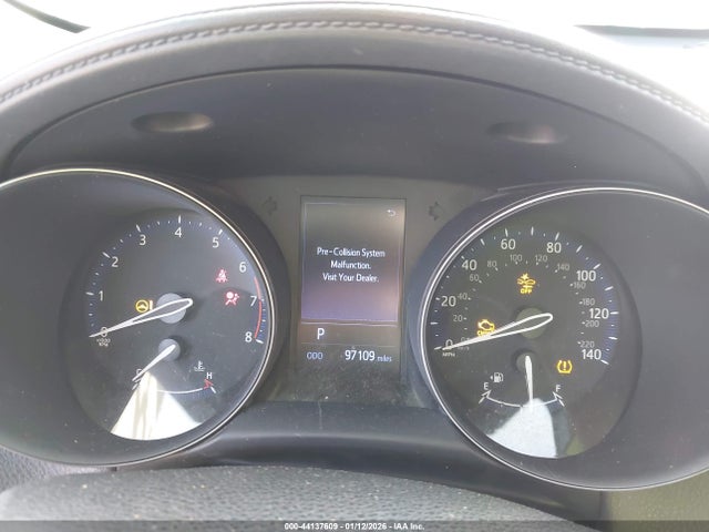 JTNKHMBX7L1068423 Toyota C-HR LE