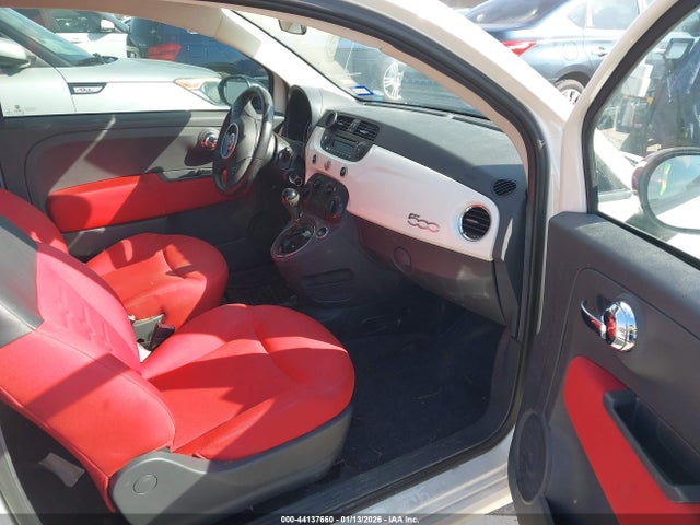 2015 FIAT 500 3C3CFFAR1FT612607 Photo 4