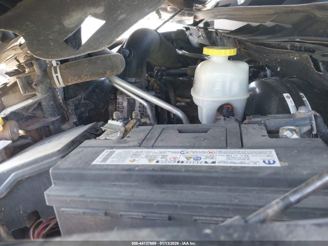 44137669 :رقم المزاد ، 1C6RR7TT0MS521426 vin ، 2021 Ram 1500 Classic Slt  4x4 6'4 Box مزاد بيع