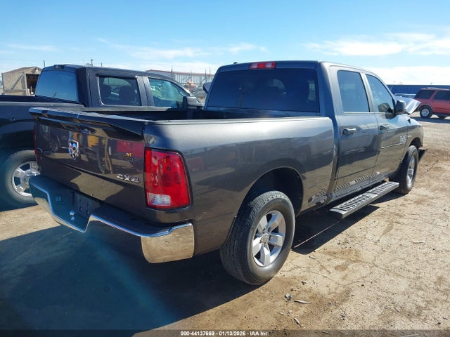44137669 :رقم المزاد ، 1C6RR7TT0MS521426 vin ، 2021 Ram 1500 Classic Slt  4x4 6'4 Box مزاد بيع
