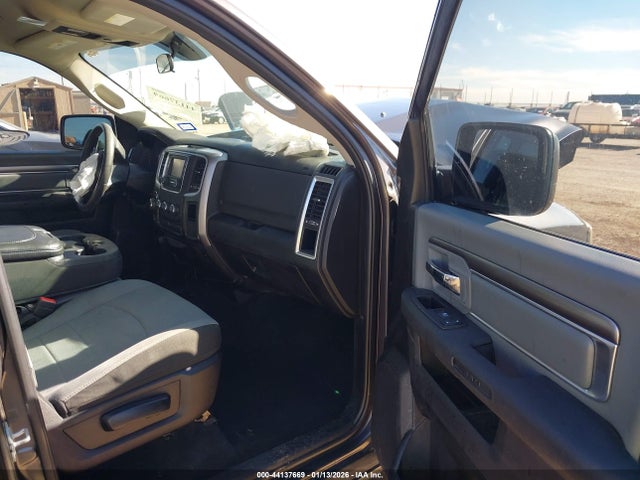 44137669 :رقم المزاد ، 1C6RR7TT0MS521426 vin ، 2021 Ram 1500 Classic Slt  4x4 6'4 Box مزاد بيع