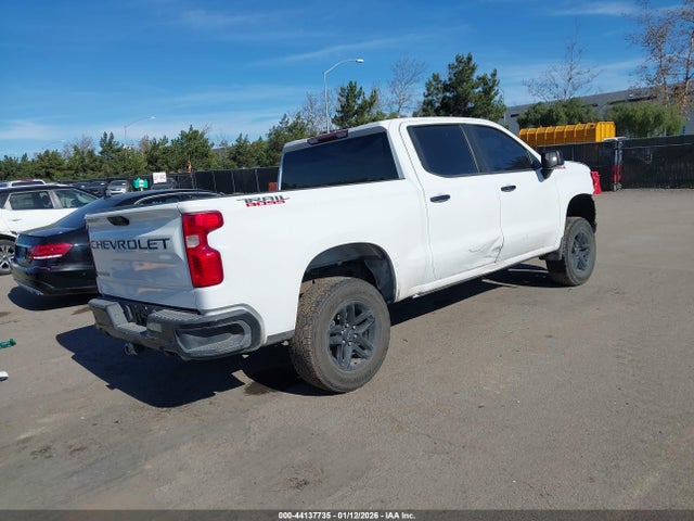 1GCPYFED2NZ200421 Chevrolet Silverado 1500 Ltd 4wd Short Bed Lt Trail Boss