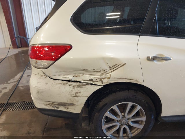 5N1AR2MM9GC670685 Nissan Pathfinder Sv