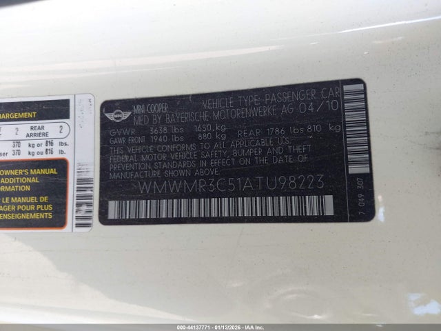 2010 MINI COOPER WMWMR3C51ATU98223 Photo 8