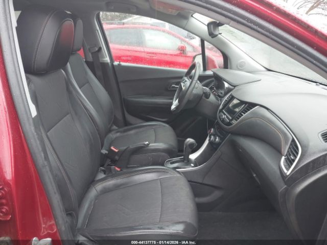 2019 CHEVROLET TRAX 3GNCJPSB7KL202445 Photo 4