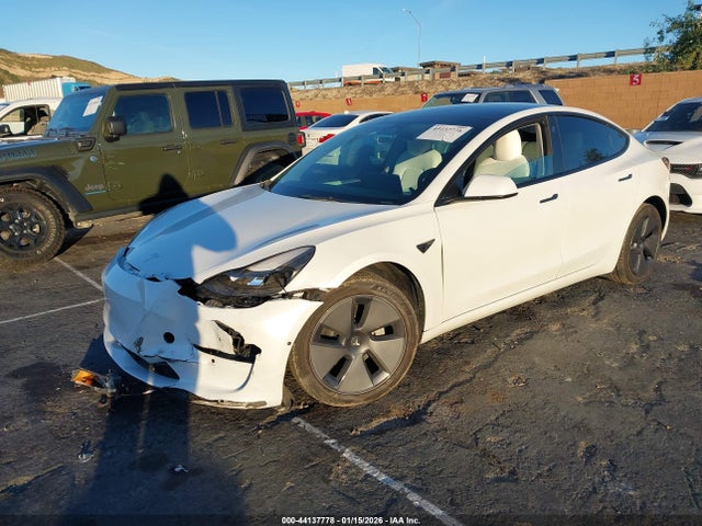 2022 TESLA MODEL 3 5YJ3E1EB6NF267375 Photo 1