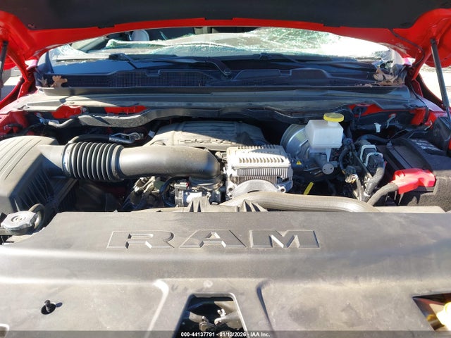 44137791 :رقم المزاد ، 1C6SRFMTXRN111541 vin ، 2024 Ram 1500 Big Horn  4x4 6'4 Box مزاد بيع