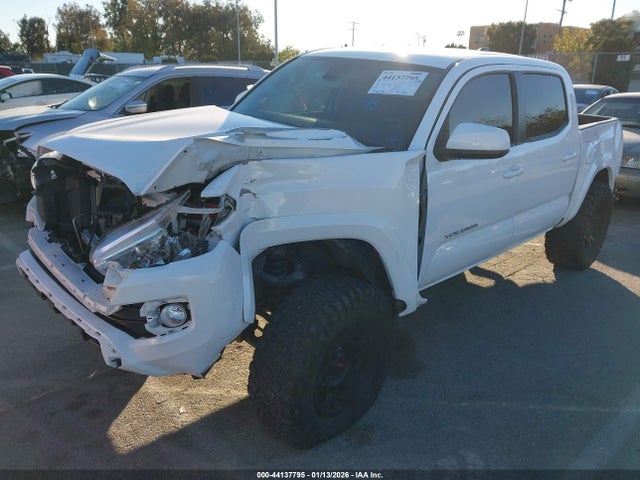 5TFAX5GN0LX181031 Toyota Tacoma Sr5