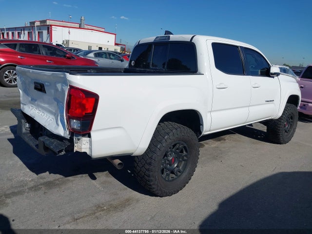 5TFAX5GN0LX181031 Toyota Tacoma Sr5