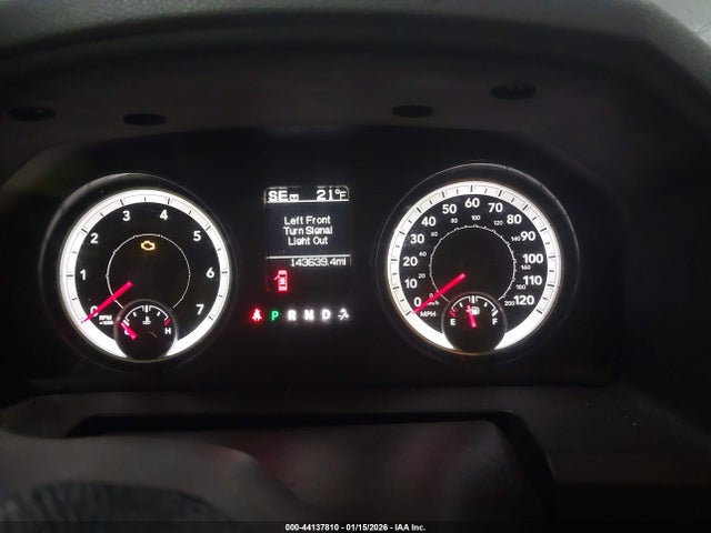 44137810 :رقم المزاد ، 1C6RR7TT1ES347450 vin ، 2014 Ram 1500 Big Horn مزاد بيع
