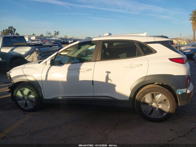 KM8K33AG4MU129480 Hyundai Kona Electric Limited