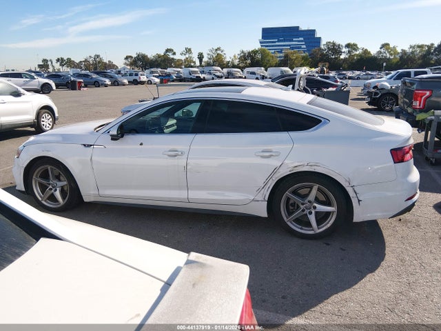 WAUDNCF58JA073603 Audi A5 2.0t Premium