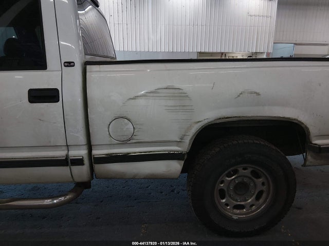 2000 GMC SIERRA 2500 1GTGC23R0YF516542 Photo 5