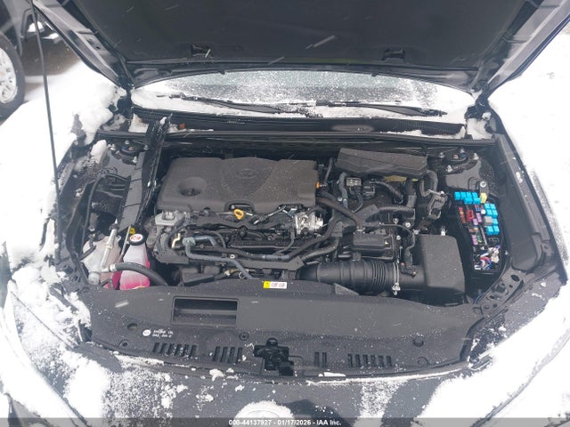 4T1DBADK8SU029217 Toyota CAMRY SE