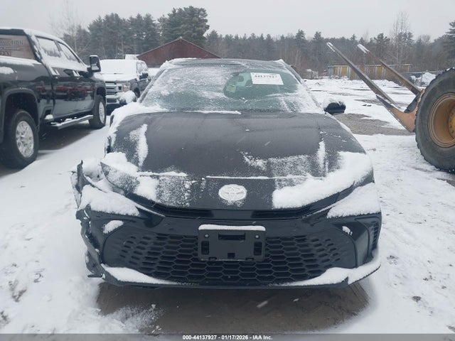 4T1DBADK8SU029217 Toyota CAMRY SE