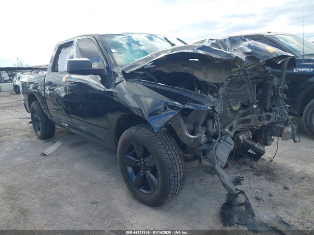 44137946 :رقم المزاد ، 1C6RR6KT2FS570433 vin ، 2015 Ram 1500 Express مزاد بيع