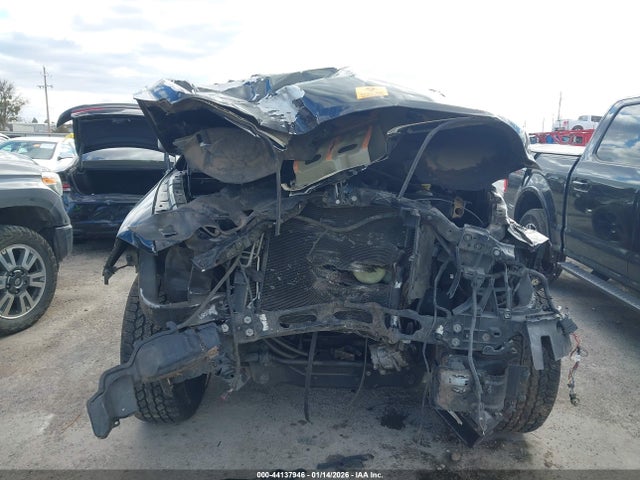 44137946 :رقم المزاد ، 1C6RR6KT2FS570433 vin ، 2015 Ram 1500 Express مزاد بيع