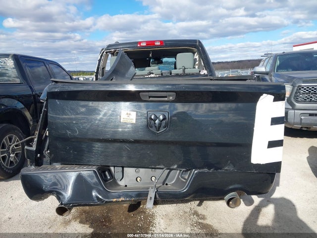 44137946 :رقم المزاد ، 1C6RR6KT2FS570433 vin ، 2015 Ram 1500 Express مزاد بيع