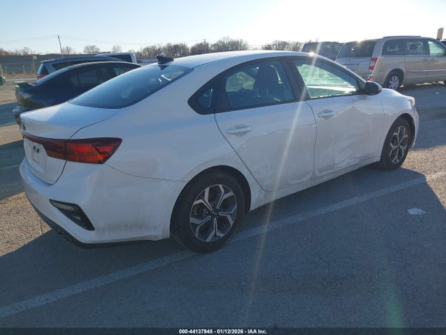 Aukcja sprzedaży 2020 Kia Forte Lxs, vin: 3KPF24AD8LE189666, numer aukcji: 44137948