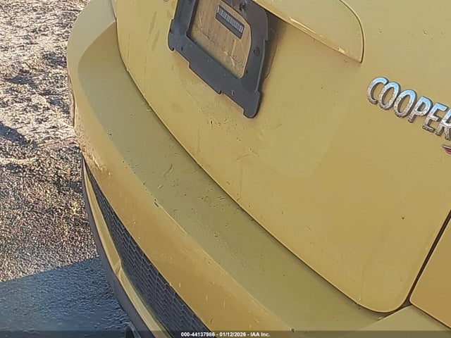 2009 MINI COOPER S WMWMF73549TW83703 Photo 5