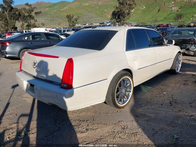 2007 CADILLAC DTS 1G6KD57937U209415 Photo 3