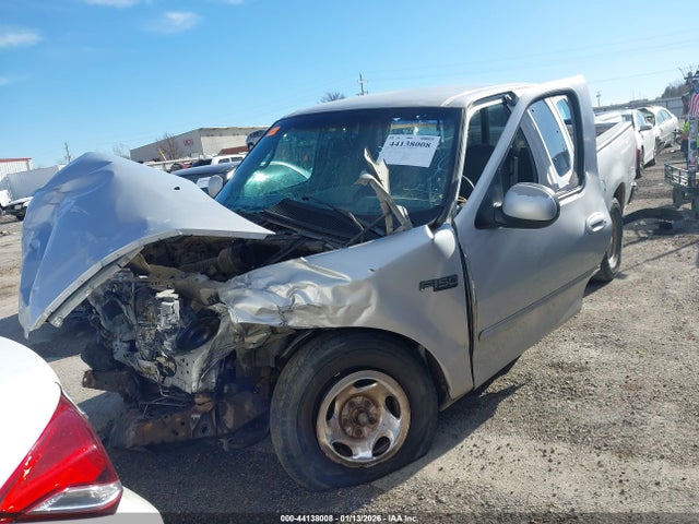 44138008 :رقم المزاد ، 1FTZX172XXKC15139 vin ، 1999 Ford F-150 Work Series/xl/xlt مزاد بيع