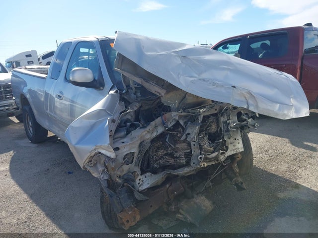 44138008 :رقم المزاد ، 1FTZX172XXKC15139 vin ، 1999 Ford F-150 Work Series/xl/xlt مزاد بيع