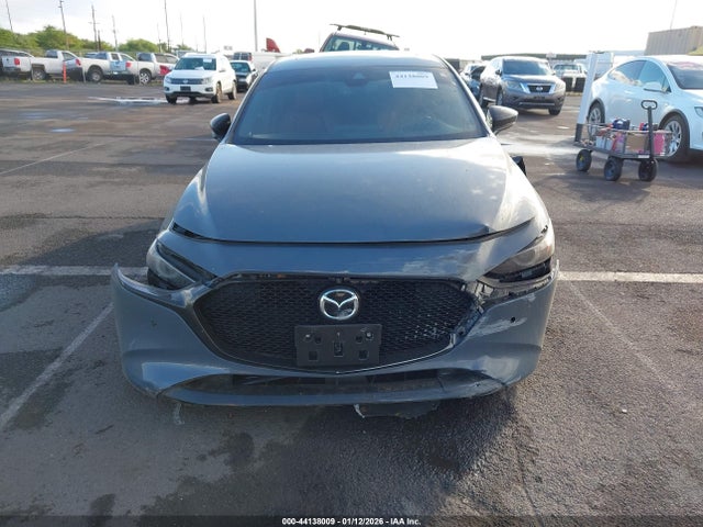 JM1BPBNY9N1511349 Mazda Mazda3 2.5 Turbo Premium Plus