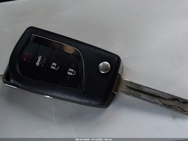 4T1G11AK8PU801064 Toyota CAMRY SE