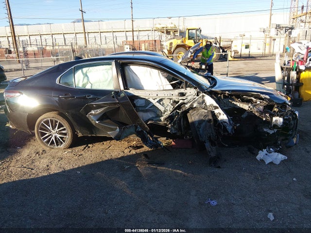 4T1G11AK8PU801064 Toyota CAMRY SE