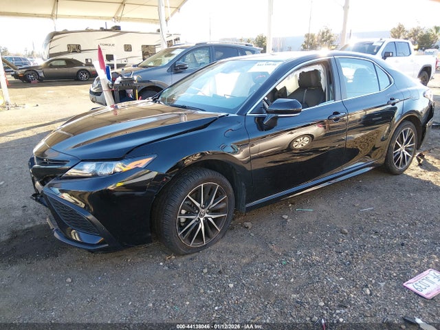 4T1G11AK8PU801064 Toyota CAMRY SE