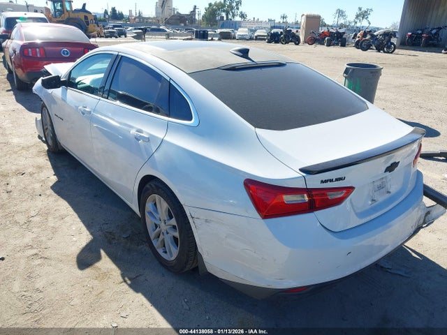 1G1ZD5ST0JF233044 Chevrolet MALIBU LT