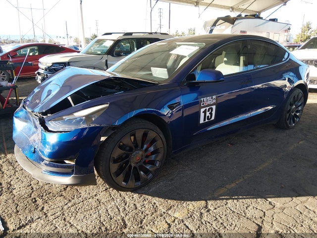 Tesla Model 3 Performance Dual Motor All-wheel Drive 2022 5YJ3E1EC6NF279051 Image 2