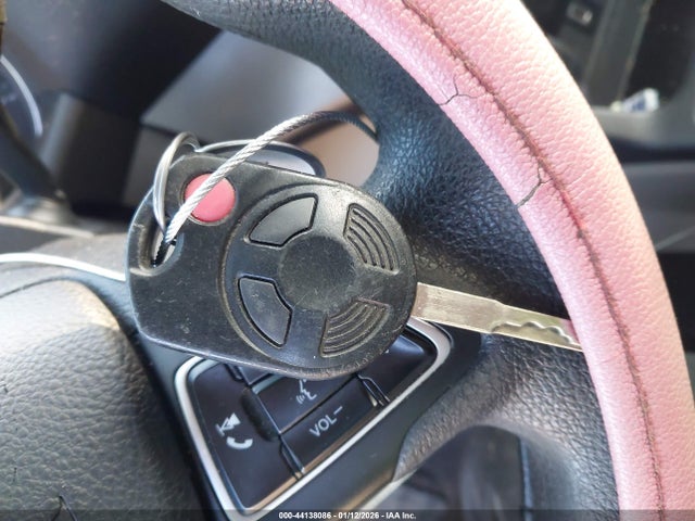 1FMCU0GD8HUB27332 Ford ESCAPE SE