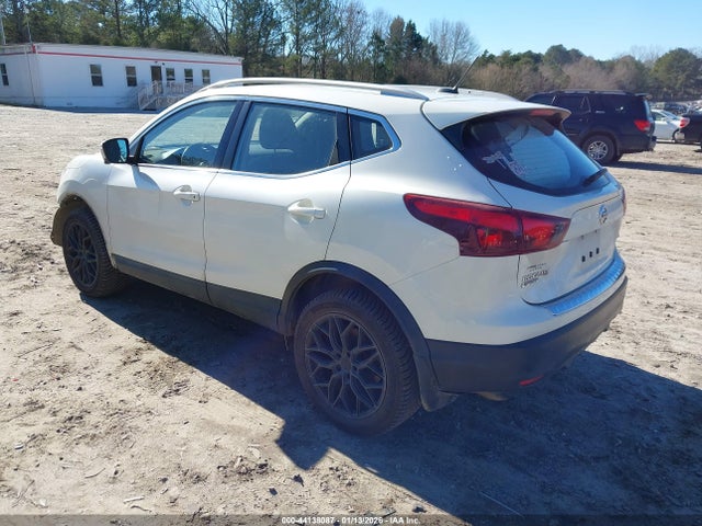 JN1BJ1CP8HW023509 Nissan Rogue Sport Sl