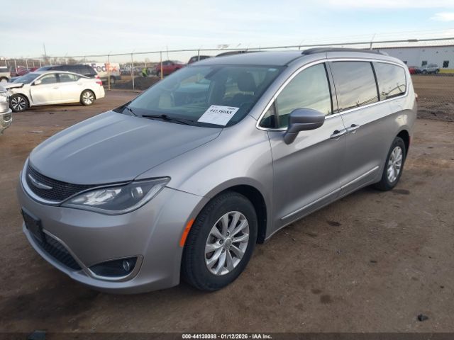 2017 CHRYSLER PACIFICA 2C4RC1BG9HR529947 Photo 1