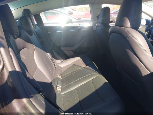 44138089 :رقم المزاد ، 5YJ3E1EB0SF902523 vin ، 2025 Tesla Model 3 Long Range All-wheel Drive مزاد بيع