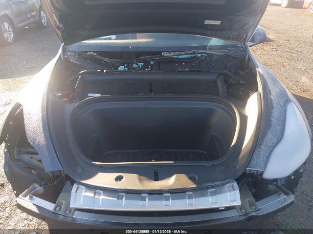 2023 TESLA MODEL Y 7SAYGDEE8PF980151 Photo 9