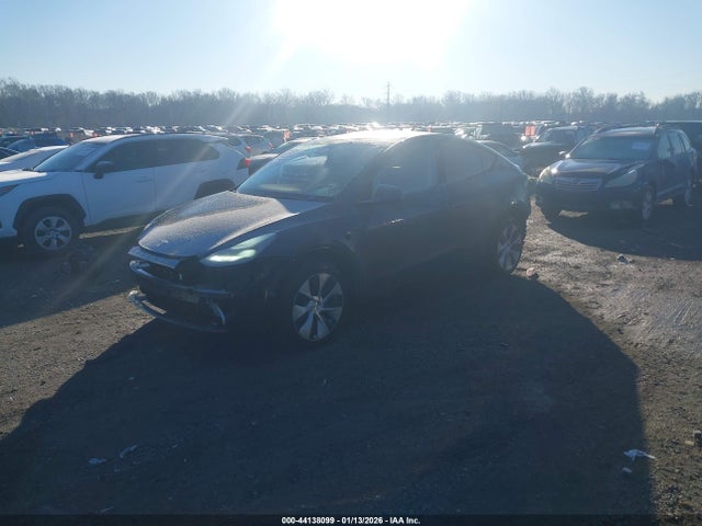 2023 TESLA MODEL Y 7SAYGDEE8PF980151 Photo 1